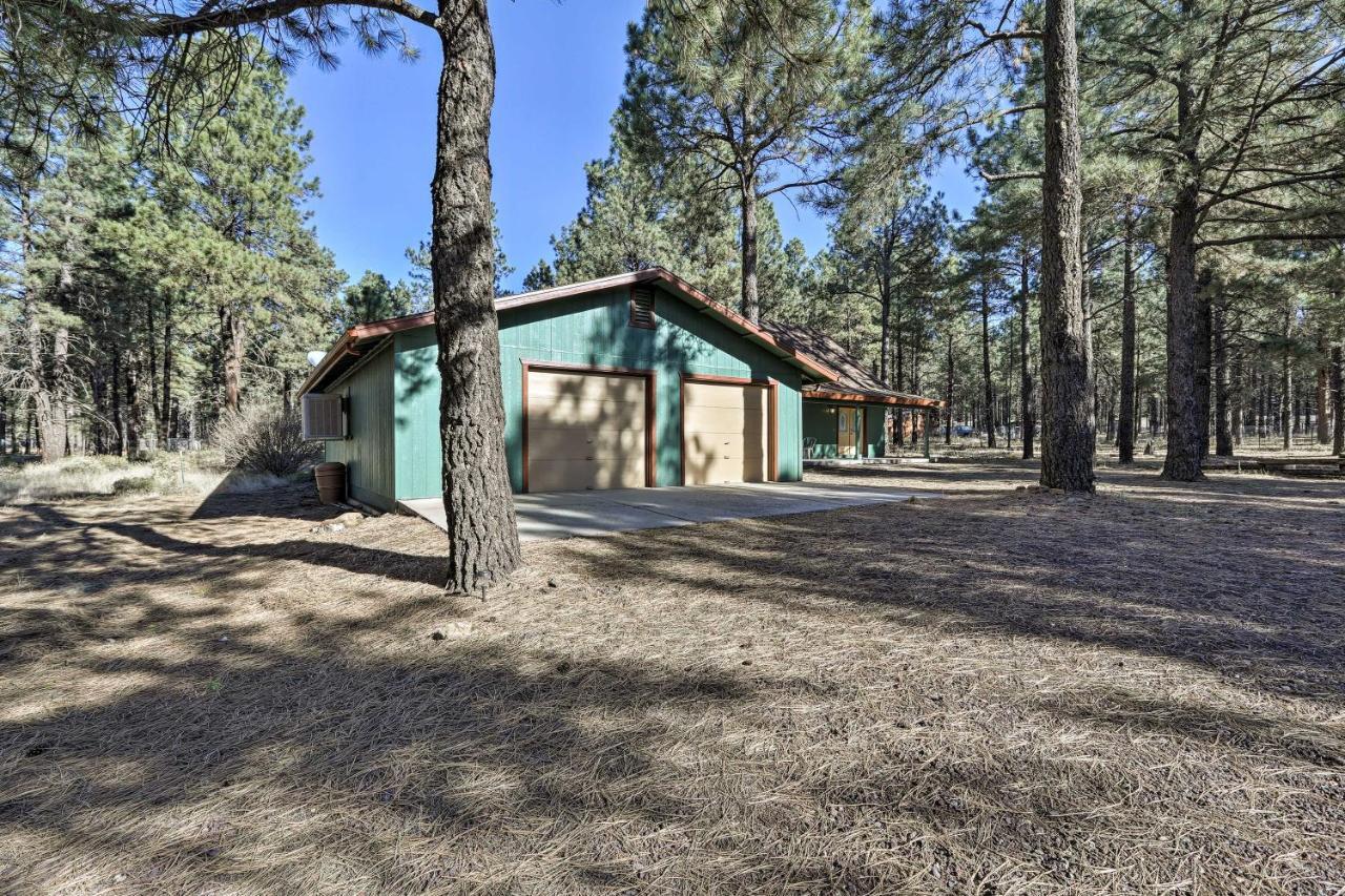 Family-Friendly Forested Home With Snow Play Area! 弗拉格斯塔夫 外观 照片